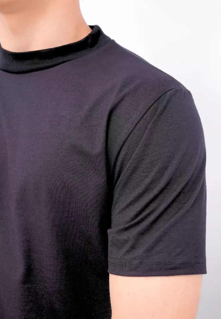 Ryusei Fitted Tee Medium Neck Neo Flex - Kaos Pria Medium Neck Slim Fit Premium