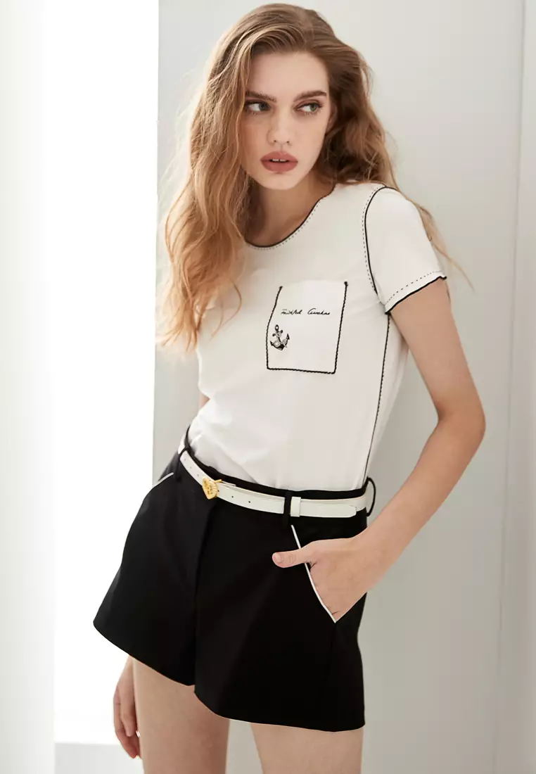 White top black on sale shorts