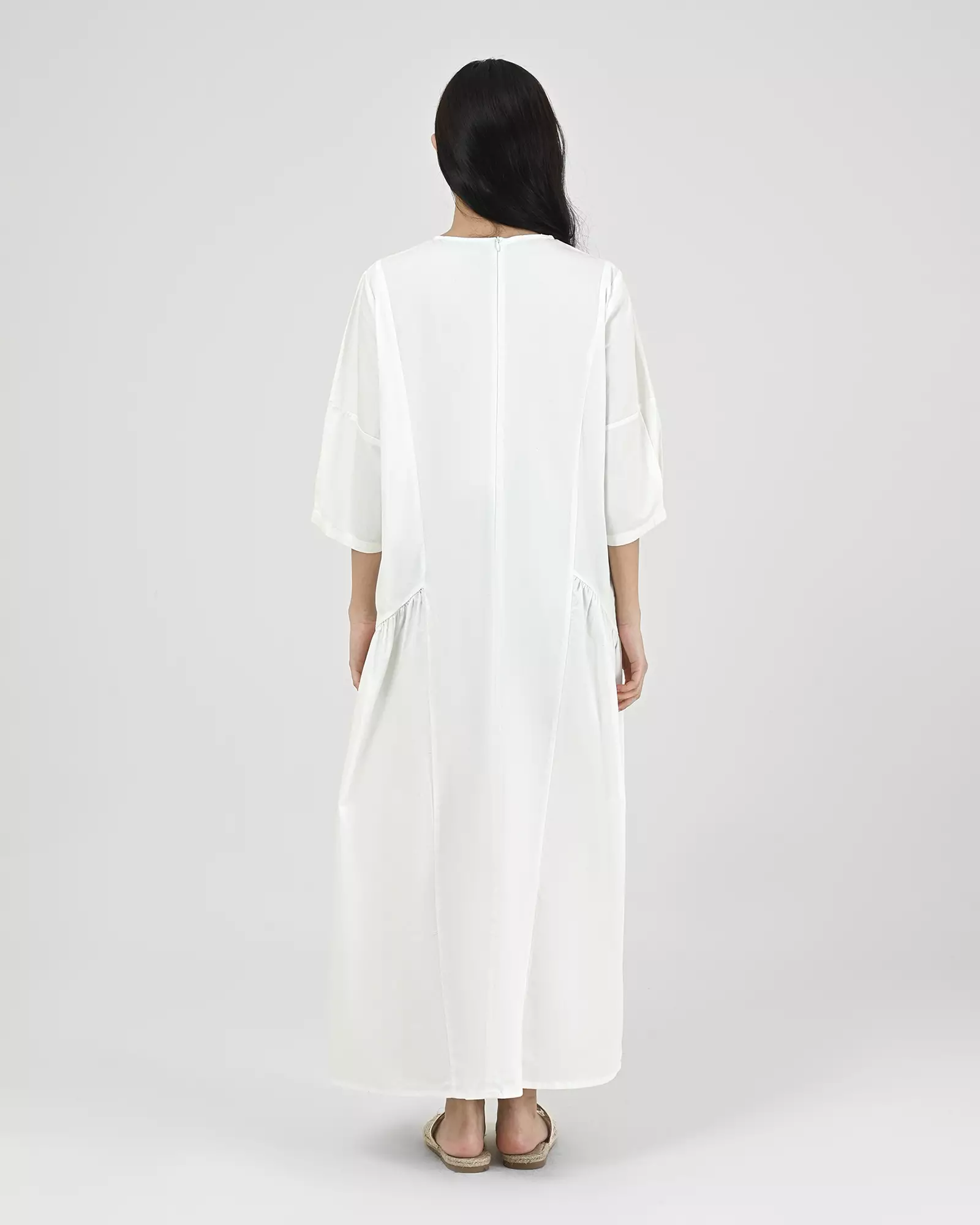 Geulis.id LULUSIA DRESS - Brokenwhite