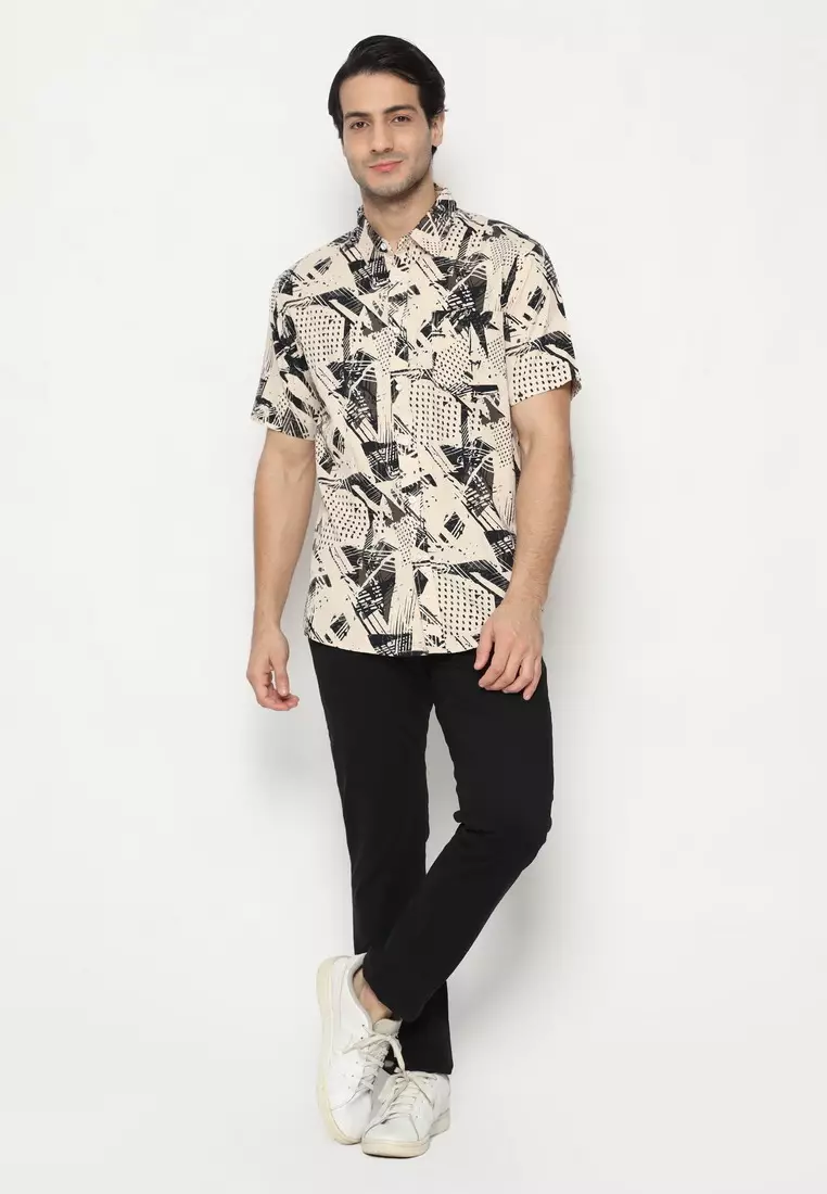 POLICE Kemeja Printing Cotton Tencel Regular Fit Pria