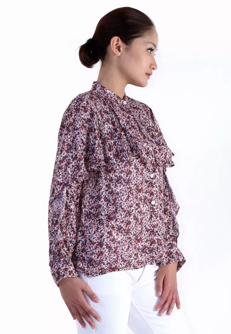 Flowery Chest Flare Blouse