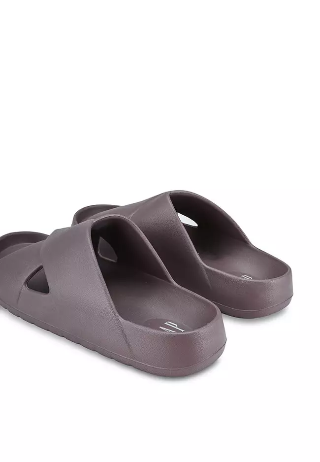 Gap clearance slide sandals