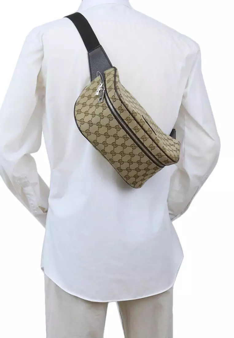 Gucci monogram waist bag top