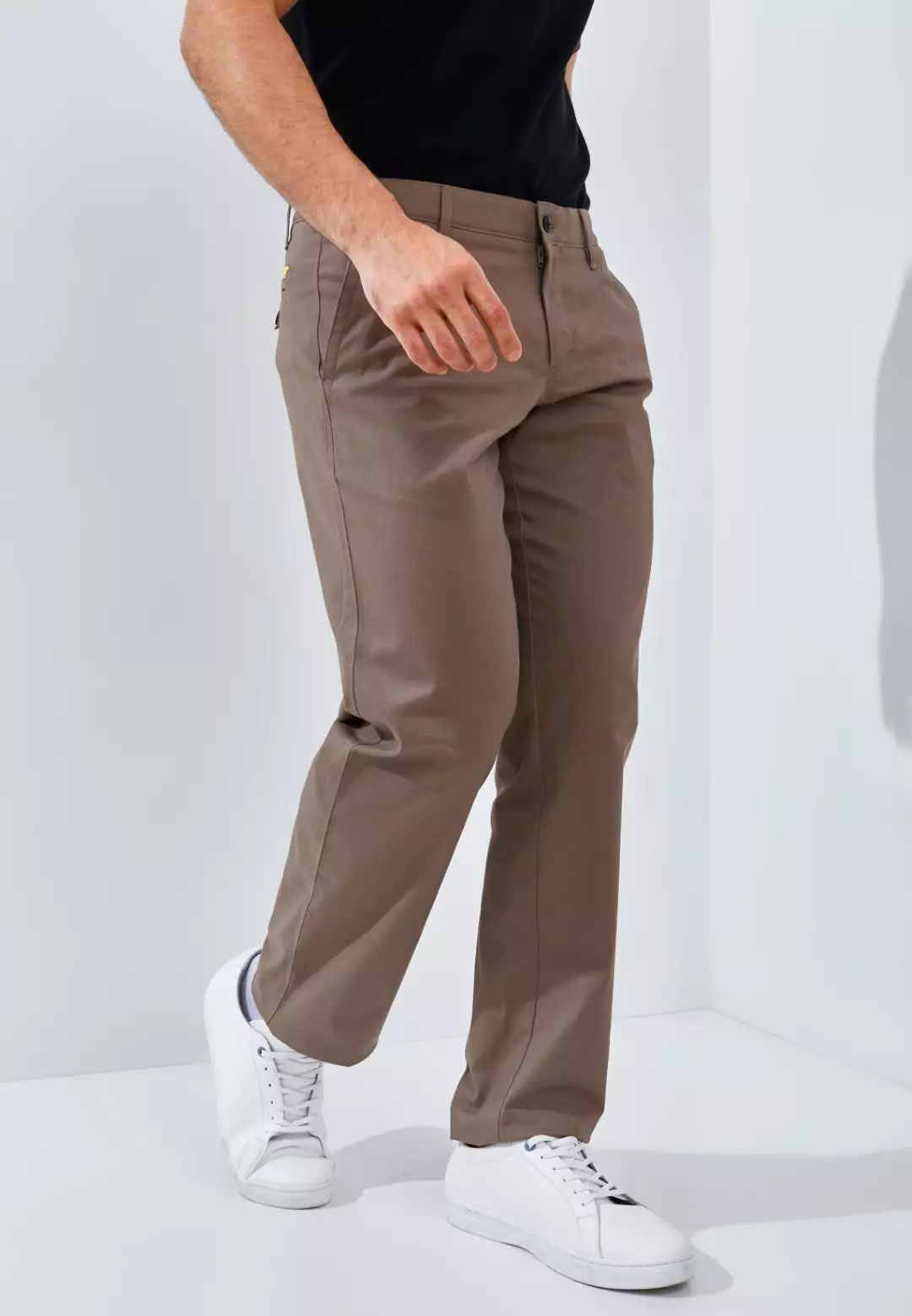 Jack Nicklaus Rodriguez Celana Panjang Pria Regular Fit Khaki