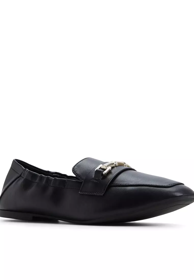 Tiera Loafers