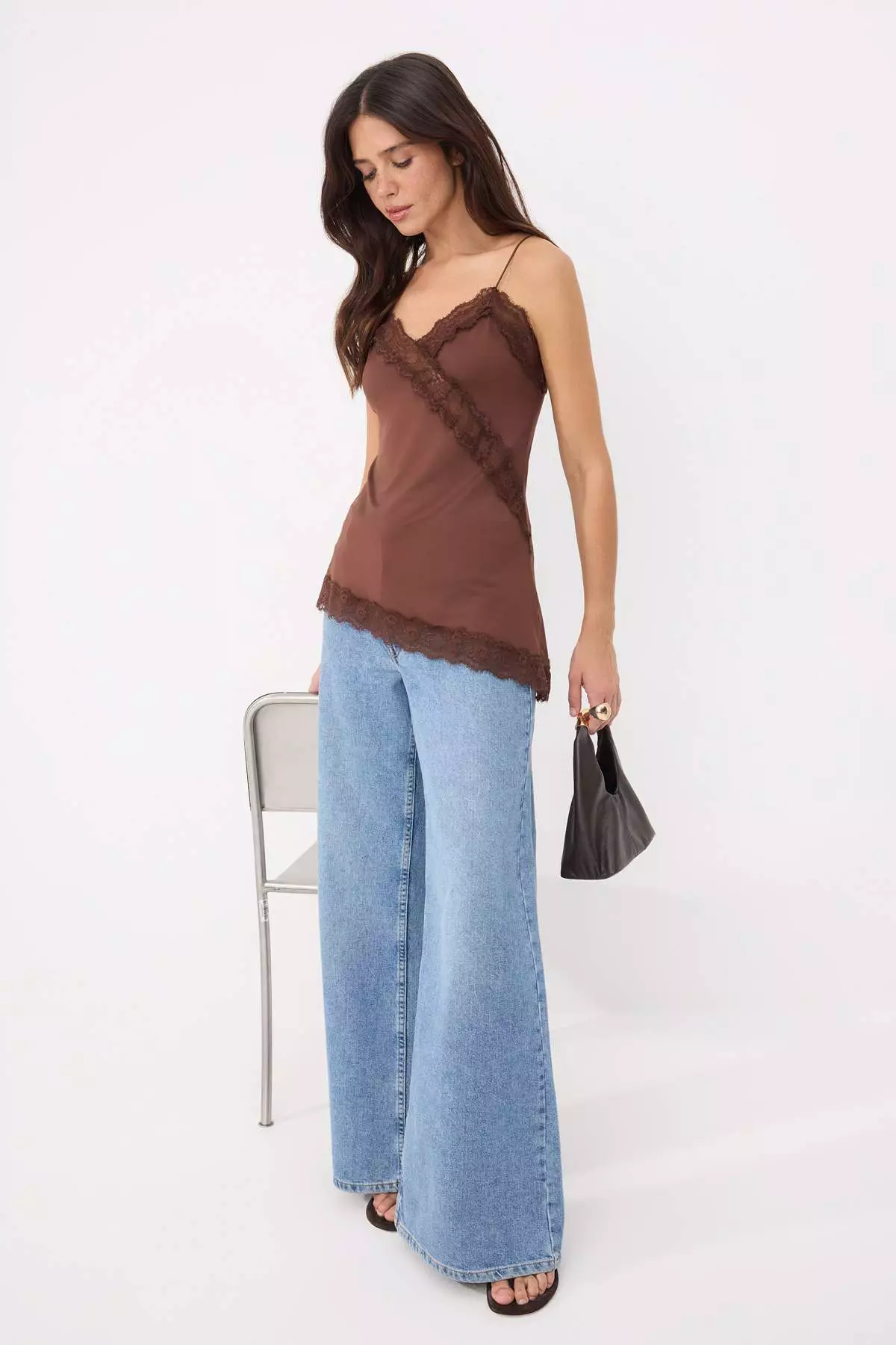Brown Regular/Normal Fit V-Neck Sleeveless Lace Detailed Crepe Knitted Blouse Twoss26Bz00825