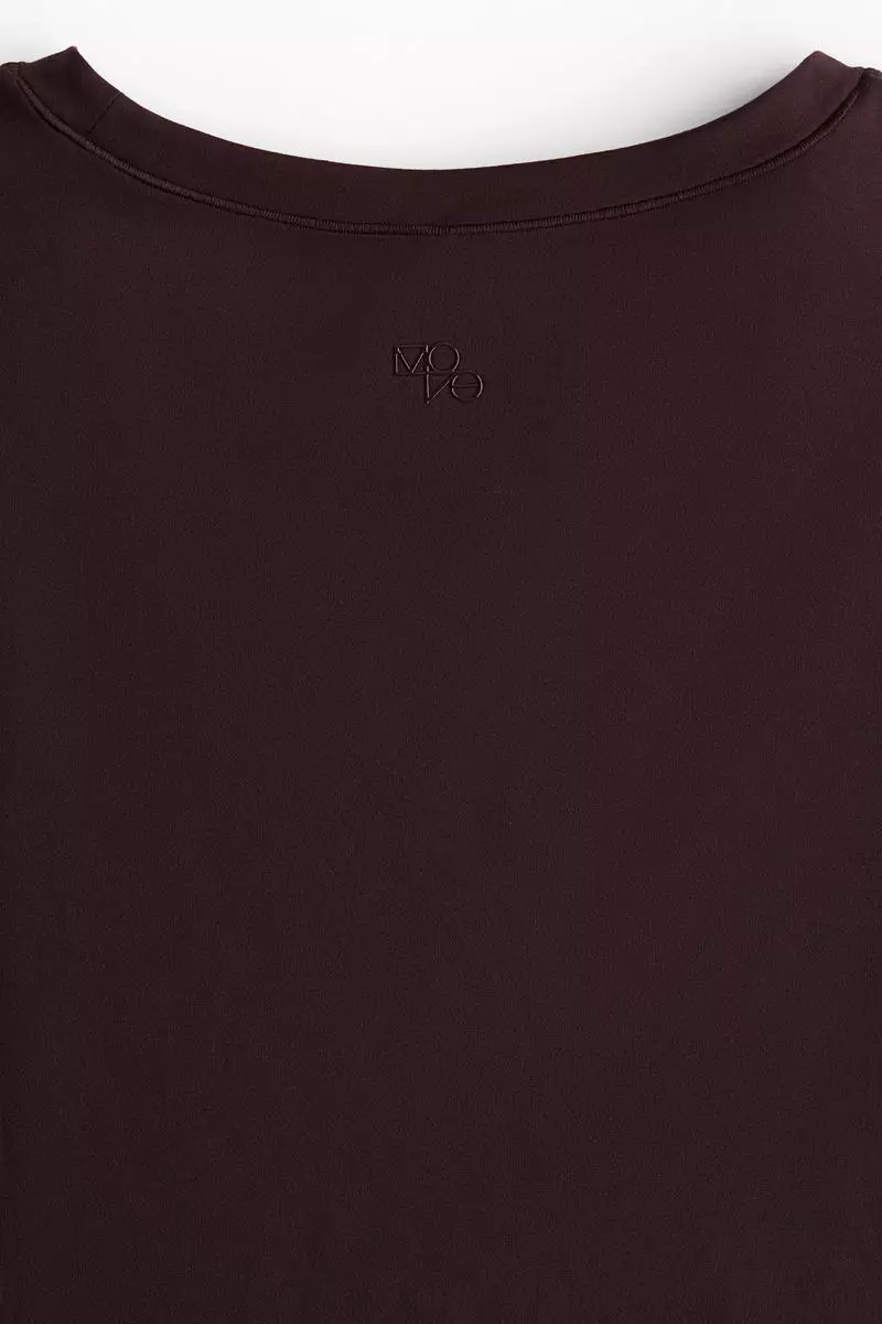 Sports top with SoftMove™