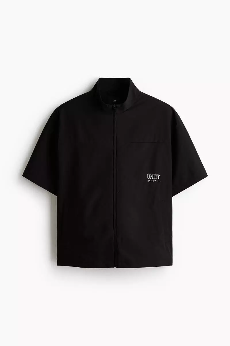 Short-sleeved jacket