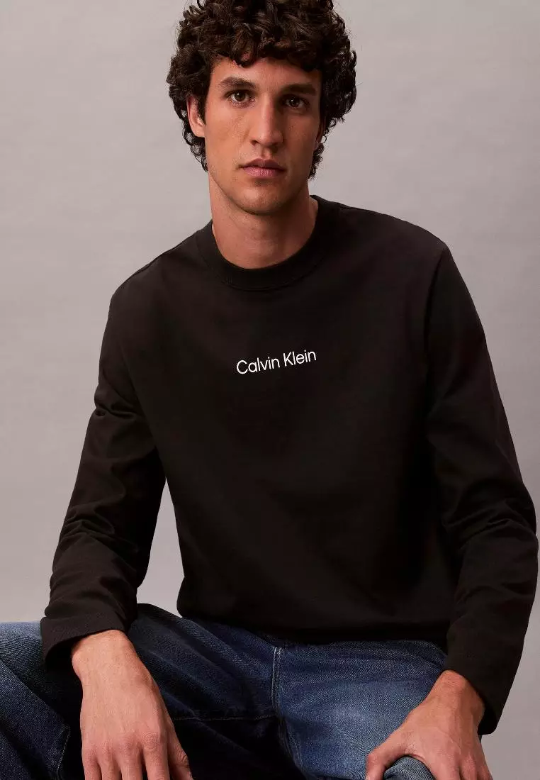 Buy Calvin Klein CKJ Long Sleeve Relaxed Standard Logo Tee 2026 Online ...
