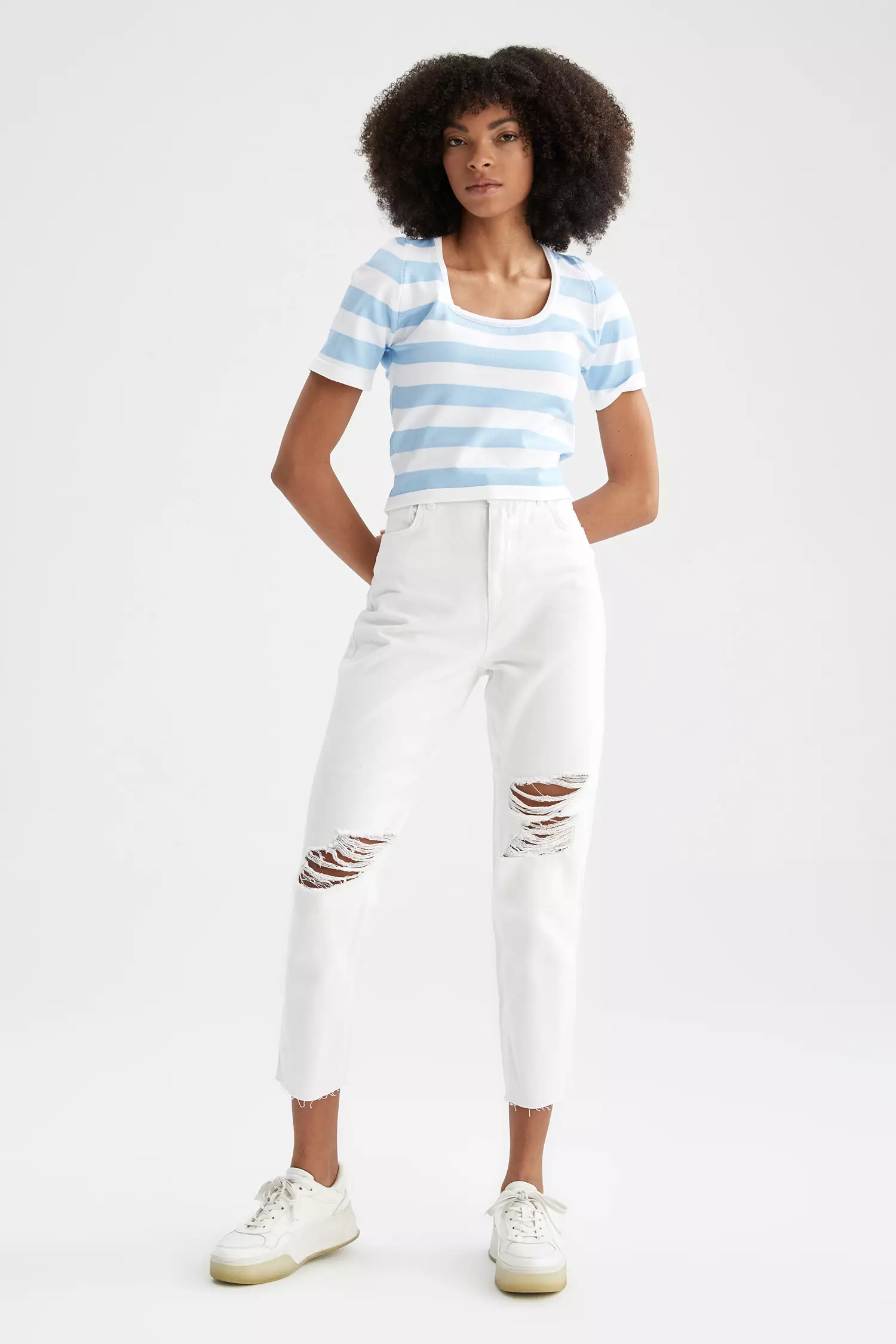 Fitted Short Sleeve Striped Crop Top
