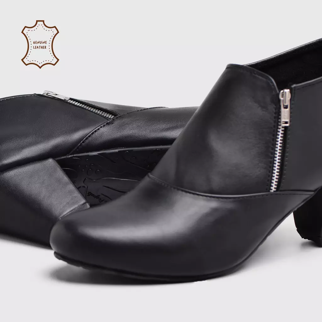 Potamogeton Heels Genuine Leather Black