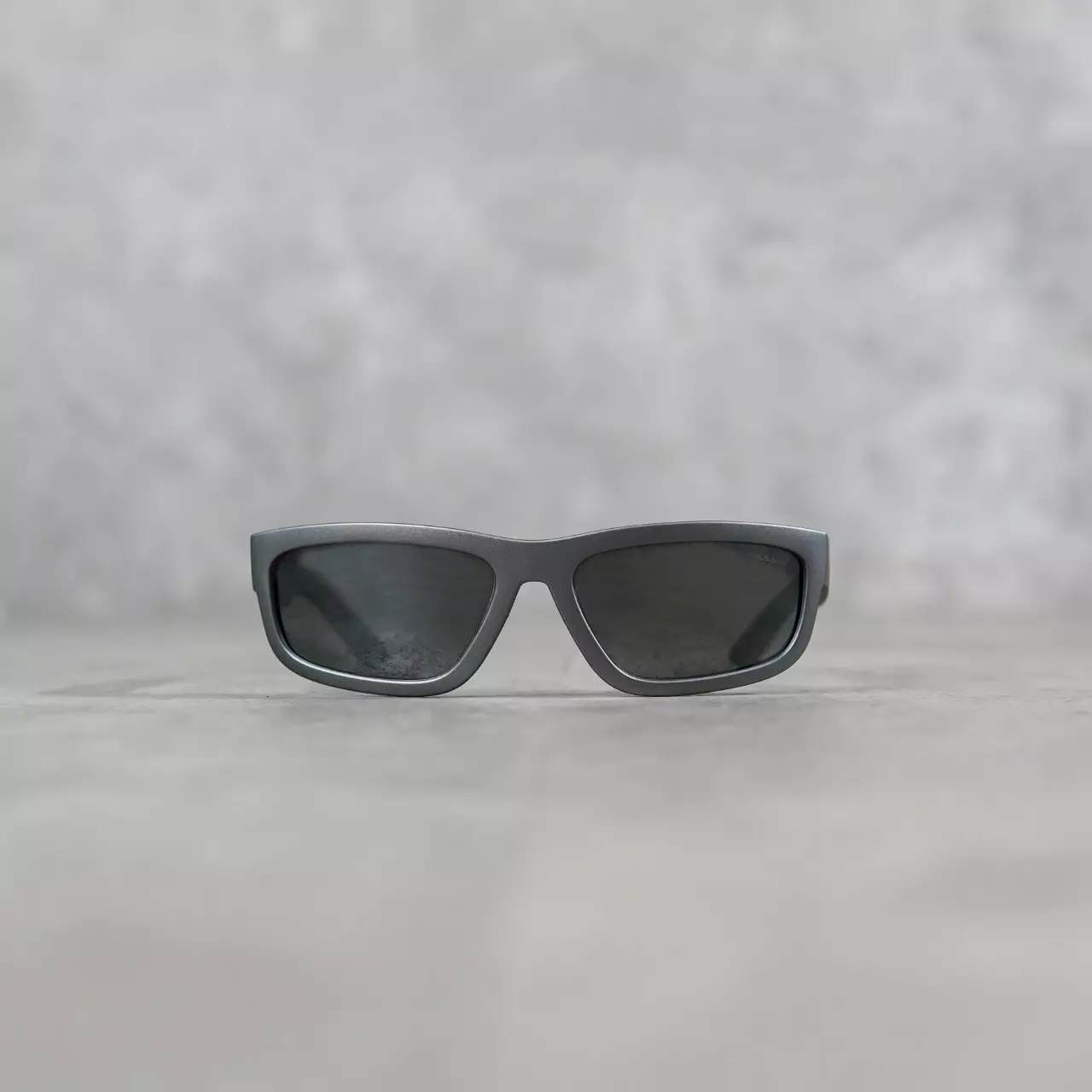 Kacamata PRADA LINEA ROSSA CARBON GREY MIRROR RED SUNGLASSES 100% ORIGINAL - OS