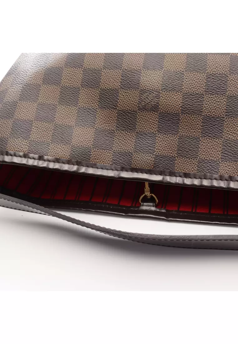 Louis Vuitton Alpha Messenger in Orange Print Damier Graphite