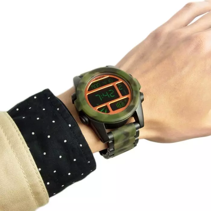 NIXON UNIT SS MATTE BLACK / CAMO