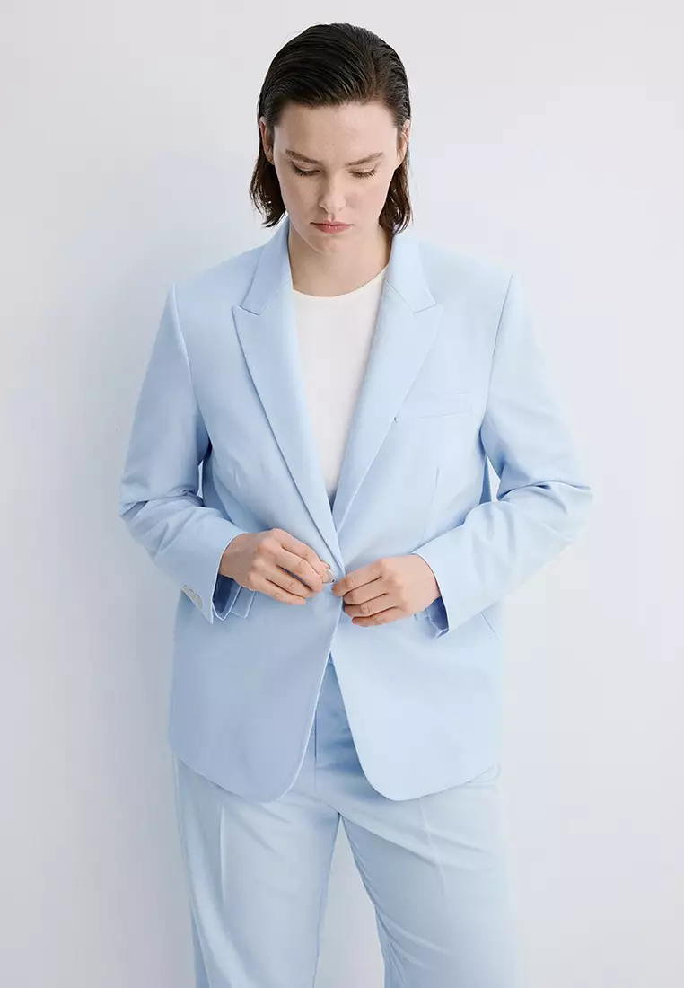 Fitted Suit Blazer