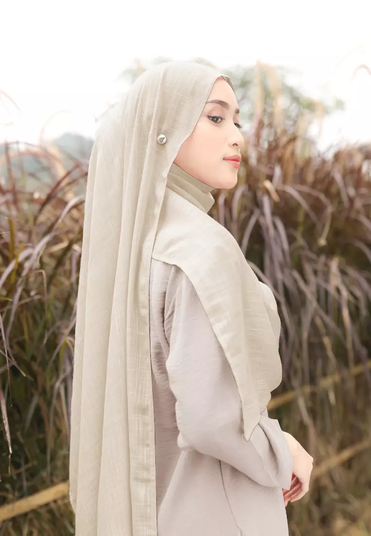 Cotton Bee - Nakeya Shawl | Hijab Pashmina | Viscose Linen - Pearled Ivory