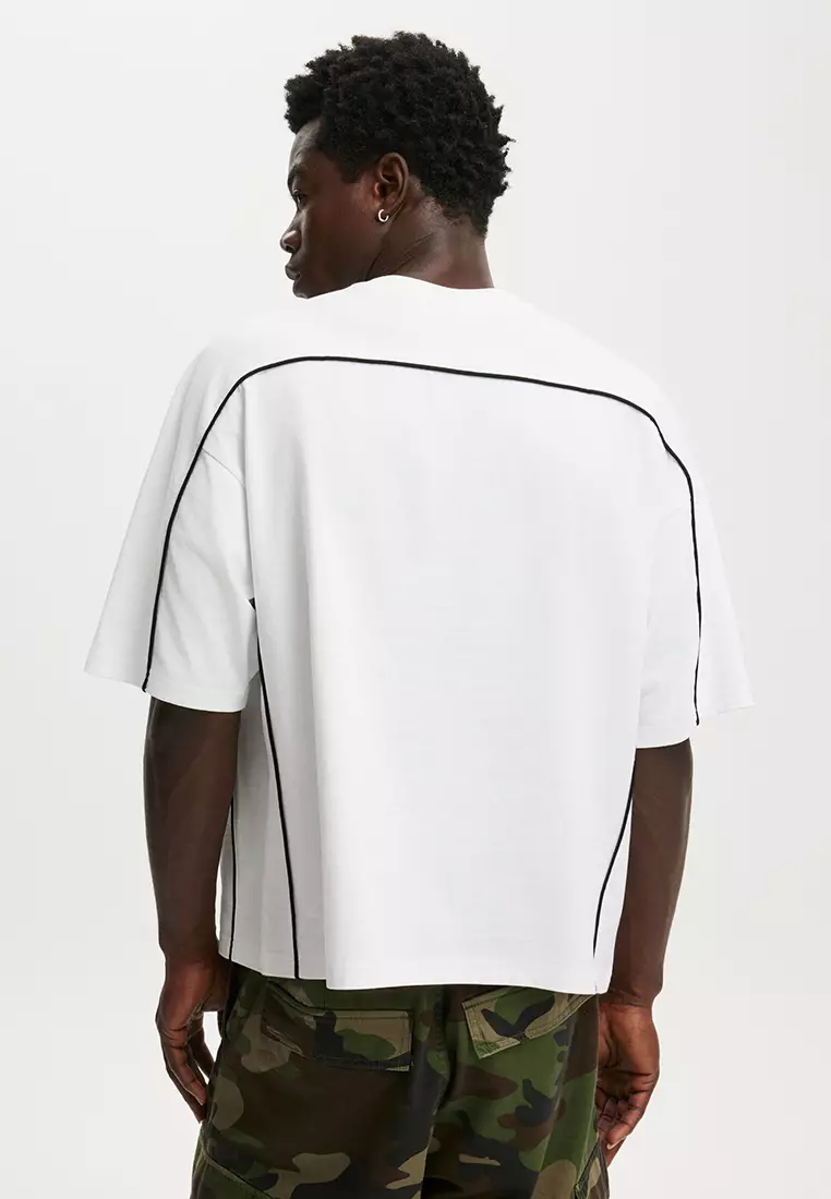 Cropped Fit T-Shirt
