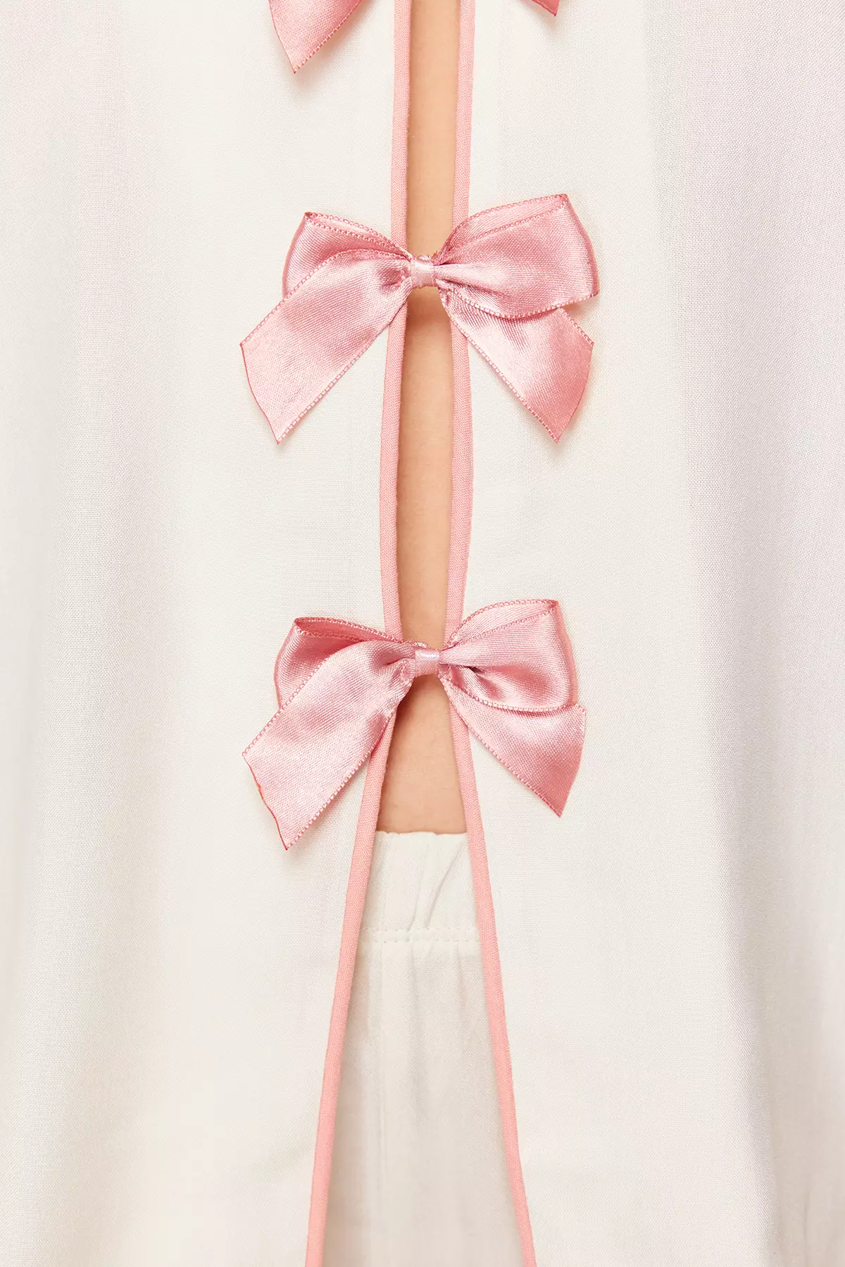 White Ribbon/Bow and Piping Detailed Viscose Shorts Woven Pajama Set THMSS24PT00290