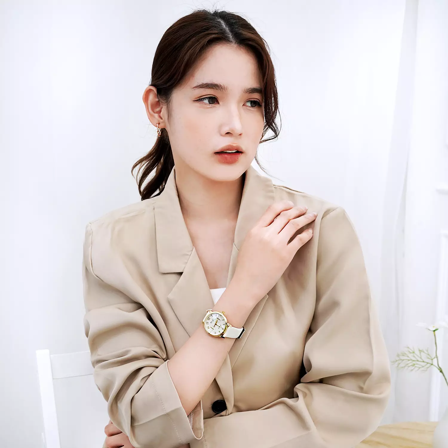 Enji Kuina Jam Tangan Wanita Warna Black (Box Blue)