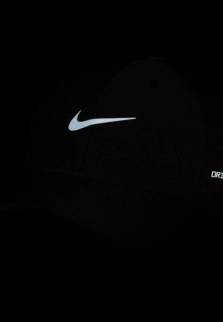 Dri-FIT ADV Club Structured Swoosh Cap