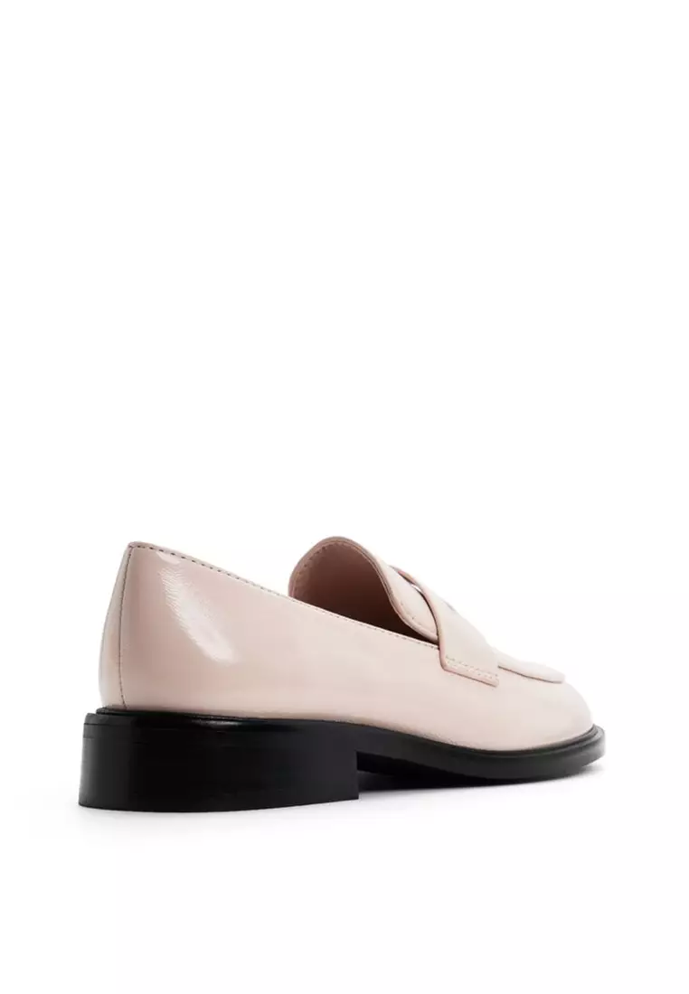 Valera Loafers