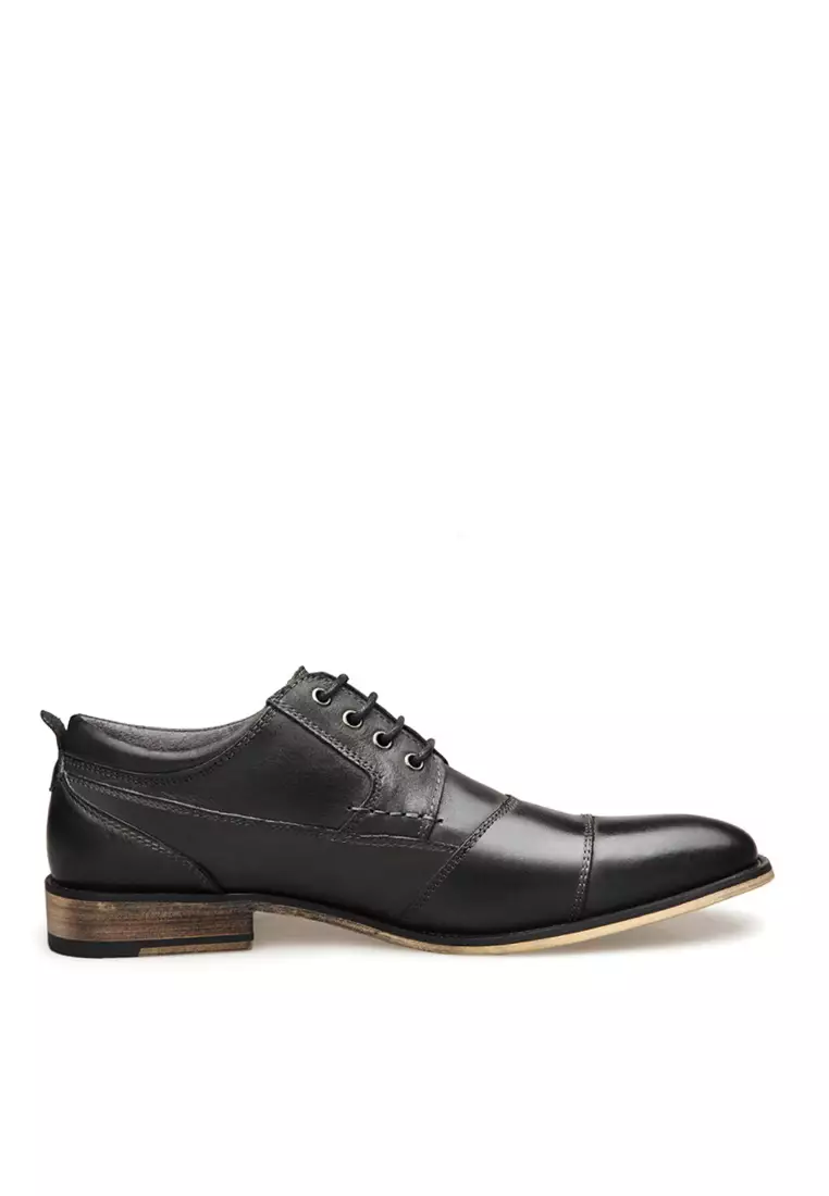 Discount on Twenty Eight Shoes  shoes - SKU: VANSA Leather Stitching Oxford Shoes VSM-F18911