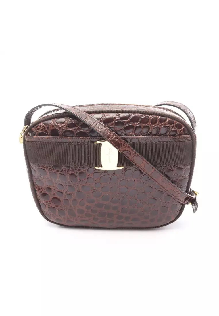 Buy Salvatore Ferragamo Pre-Loved Salvatore Ferragamo vara ribbon