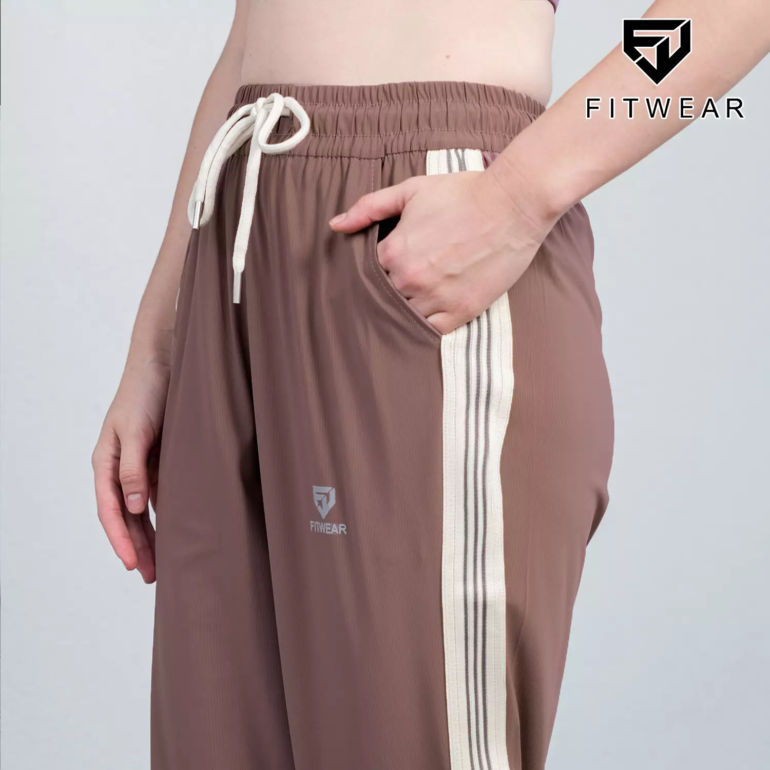 Fitwear Jogger Oversize Olahraga Wanita AMORA WIDE STRIPE - BROWNISH PINK LINE