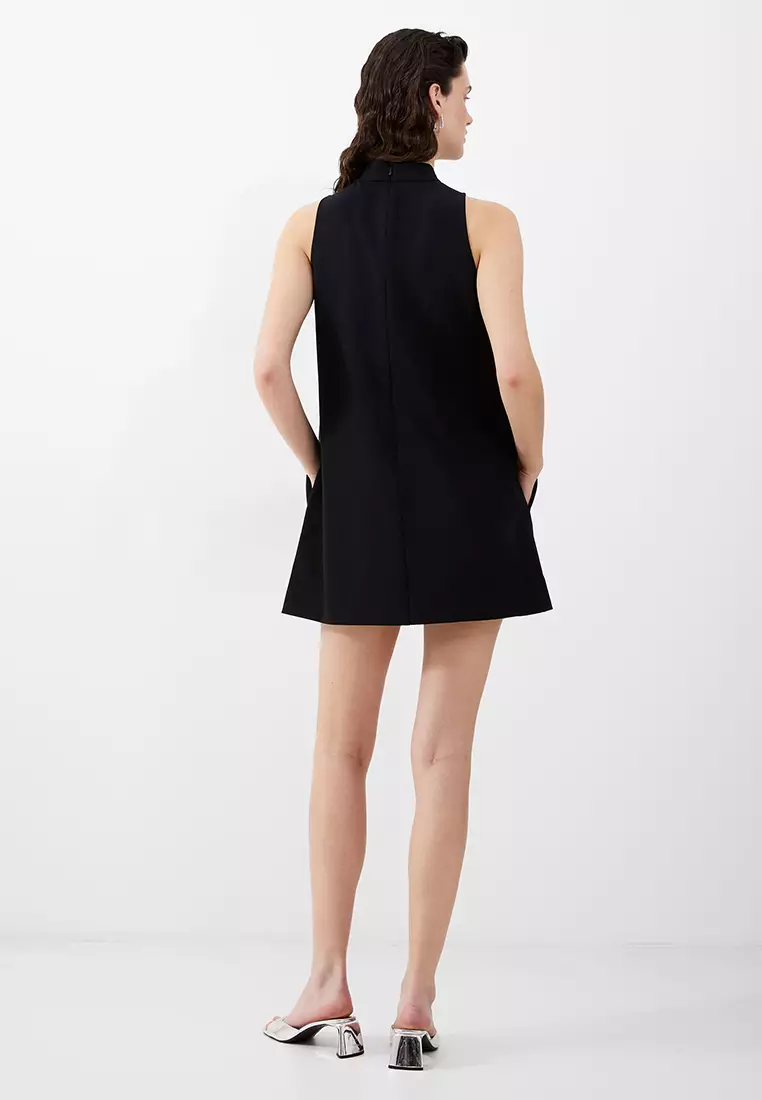ECHO SLEEVELESS KEYHOLE DRESS