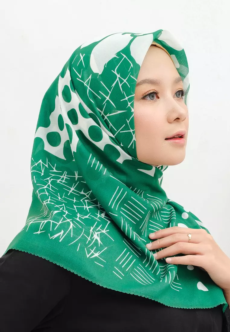 Malaya Signature Square Voile Scarf Hijab Segi Empat Fuji Green