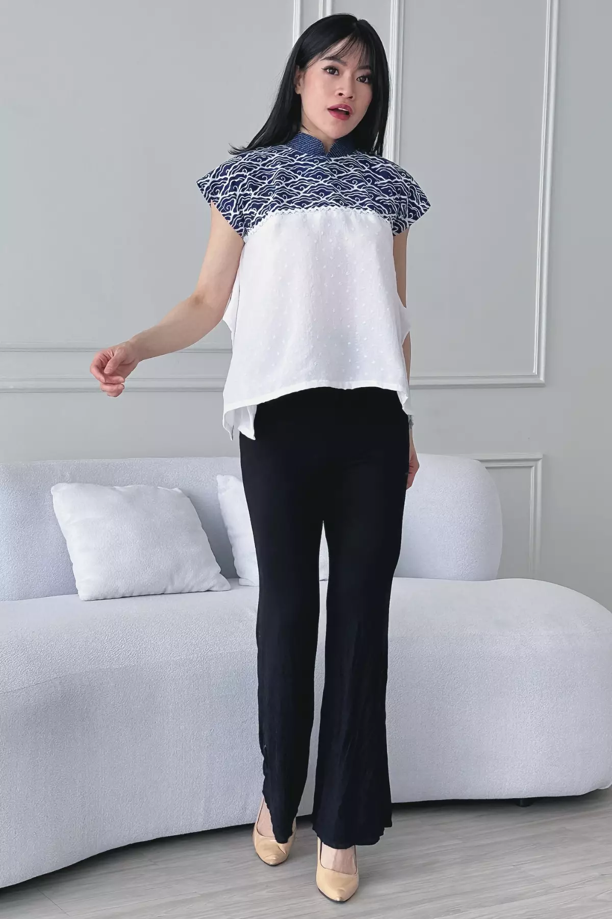 Ladore Megamendung Biru Asymmetrical Blouse