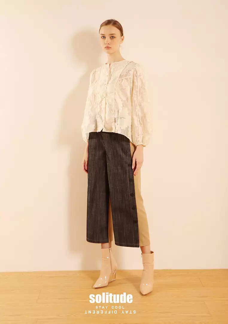 Buy solitude Ruff Sleeves Top 2024 Online | ZALORA