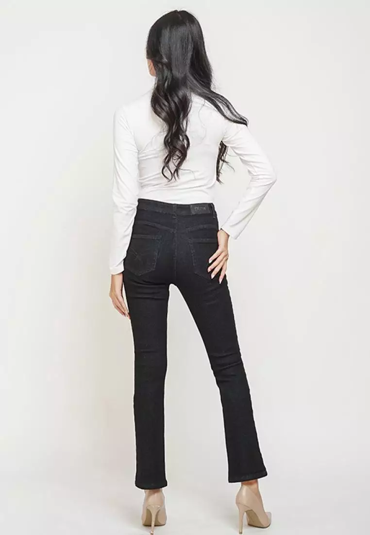 DUST Celana High Rise Bootcut Jeans Kalula Black Denim (D. 31301-BC)