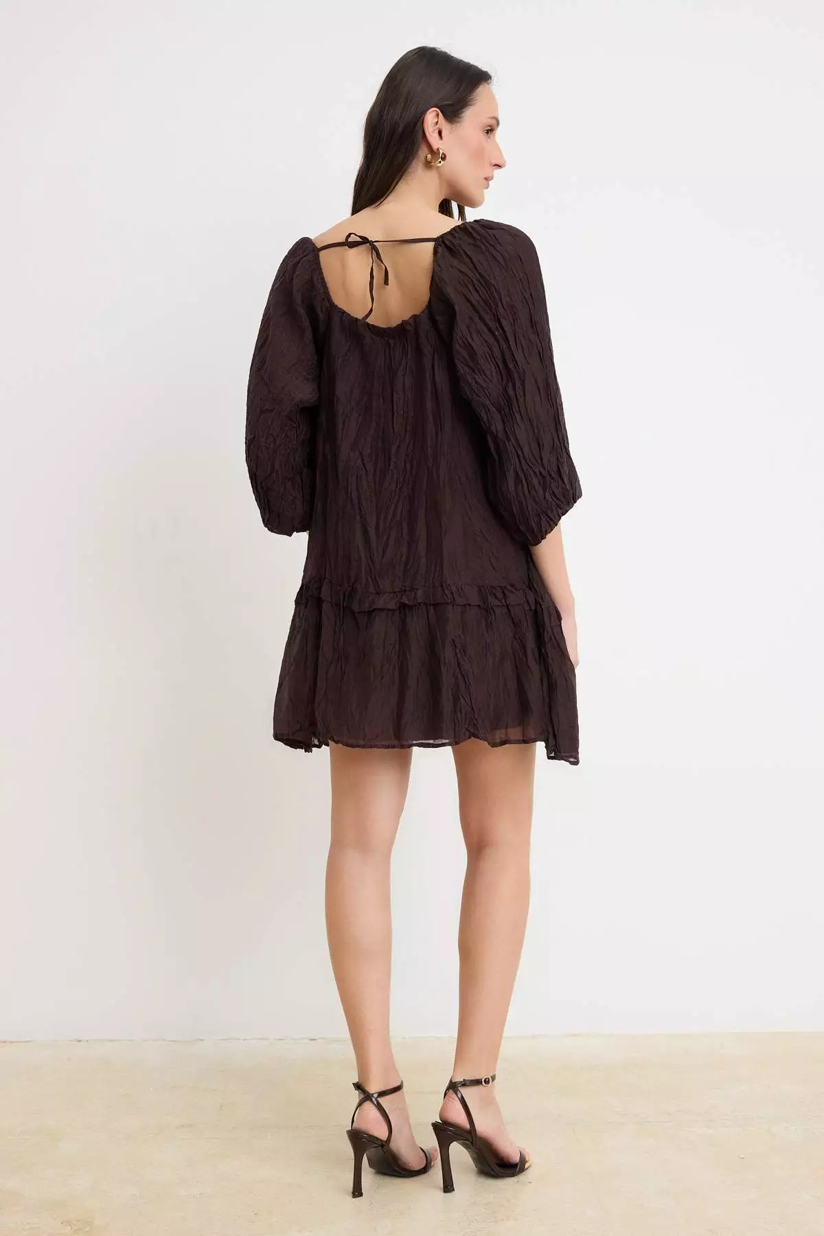 Brown A-Line Balloon Sleeve Wide Cut Woven Dress Twoss26El59