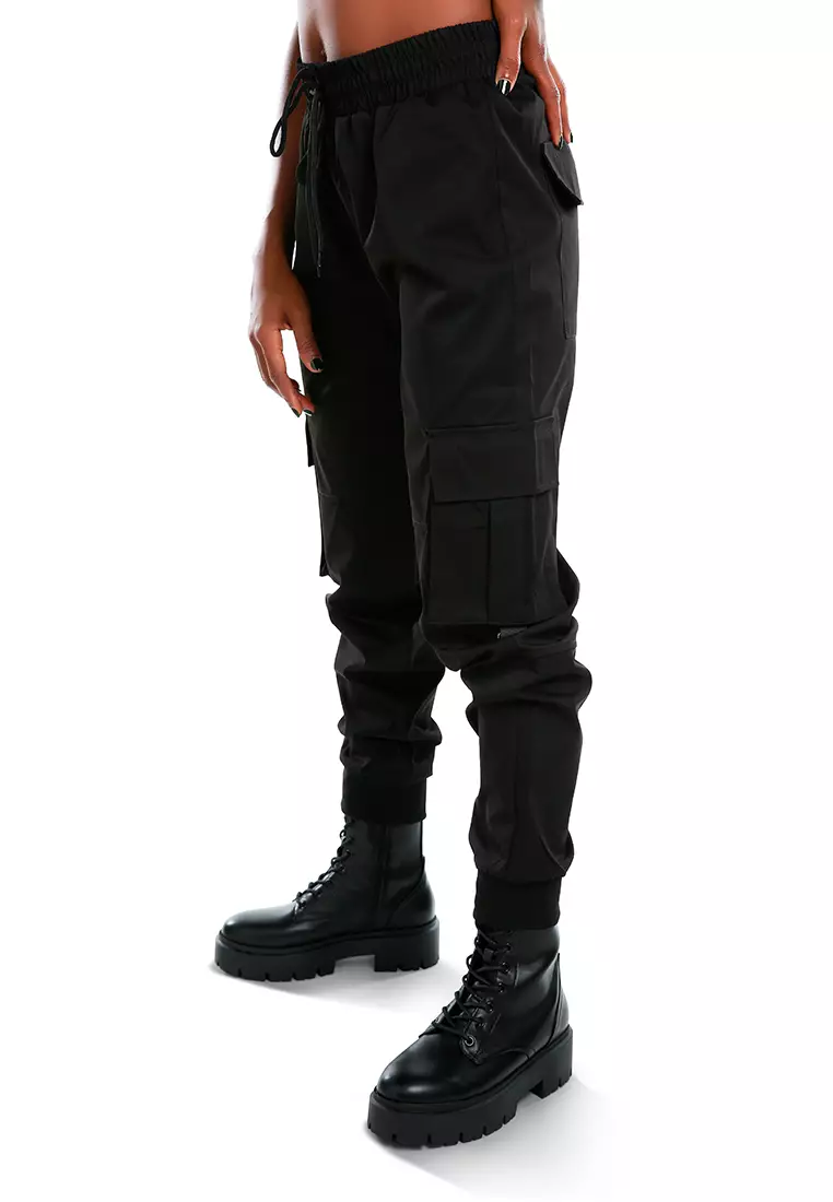 Utility pocket best sale cargo jogger pants