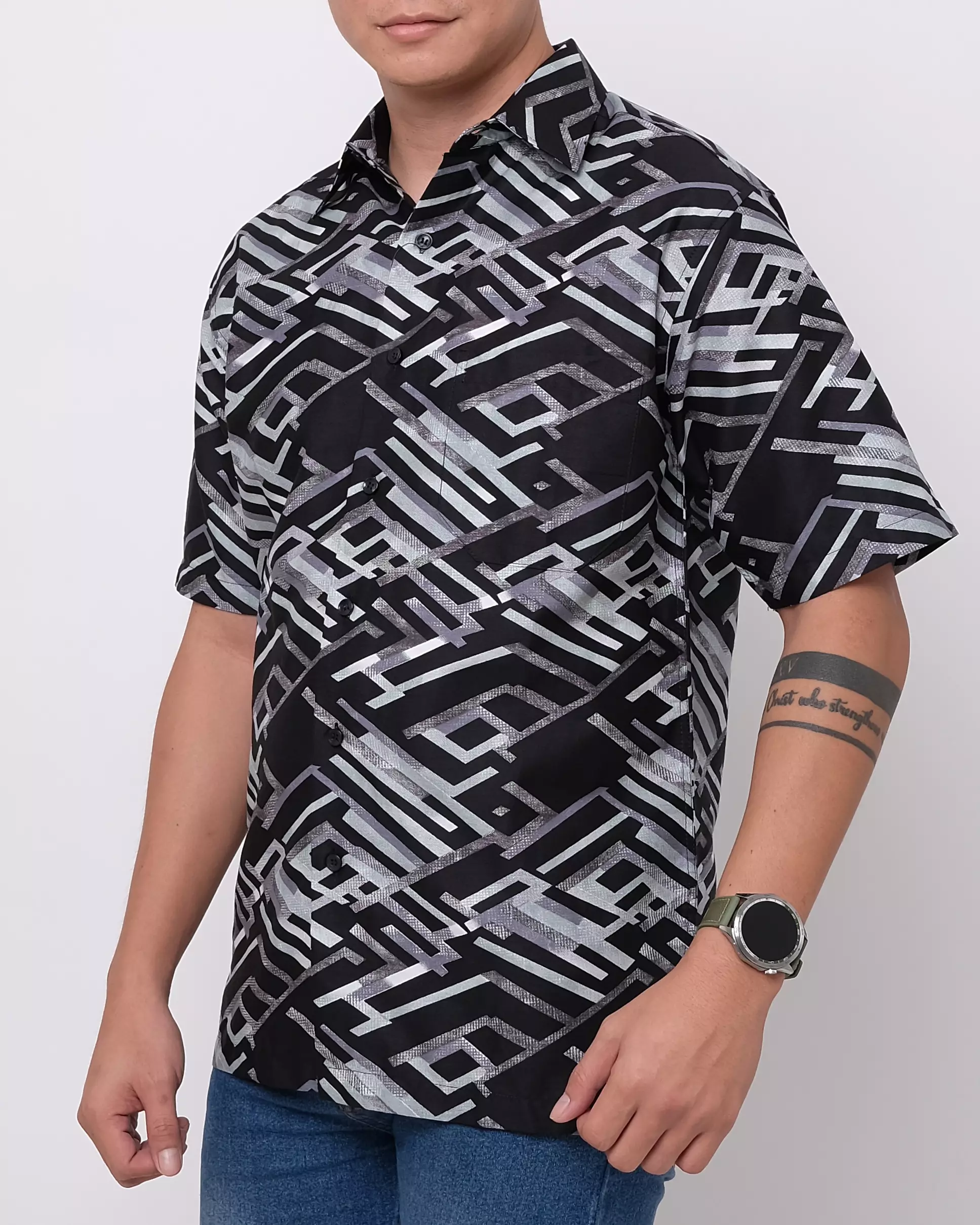 Andre Michel Kemeja Lengan Pendek Hitam Motif Abu 16761