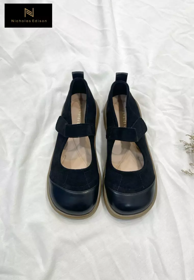Flat Edlyn Black