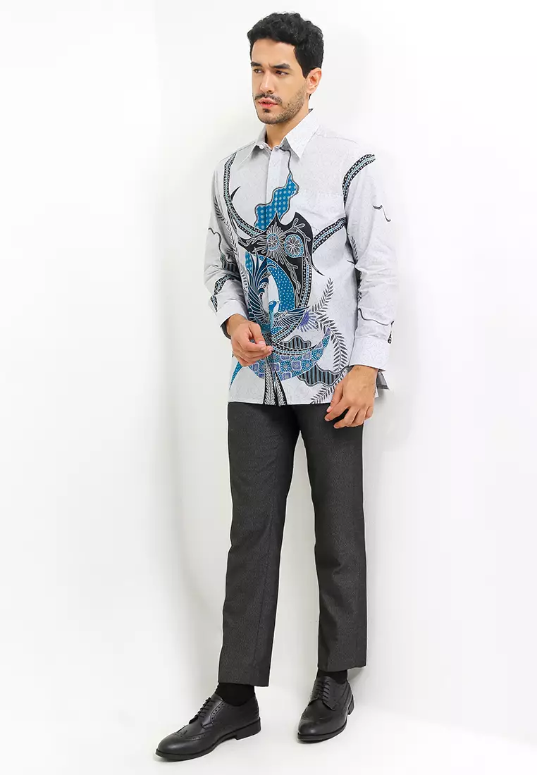 Kemeja Body Fit Batik Modern 35