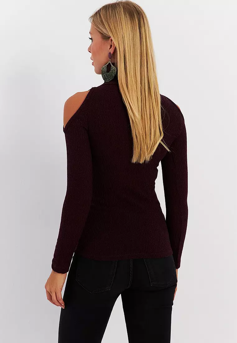 Off-Shoulder Camisole Blouse