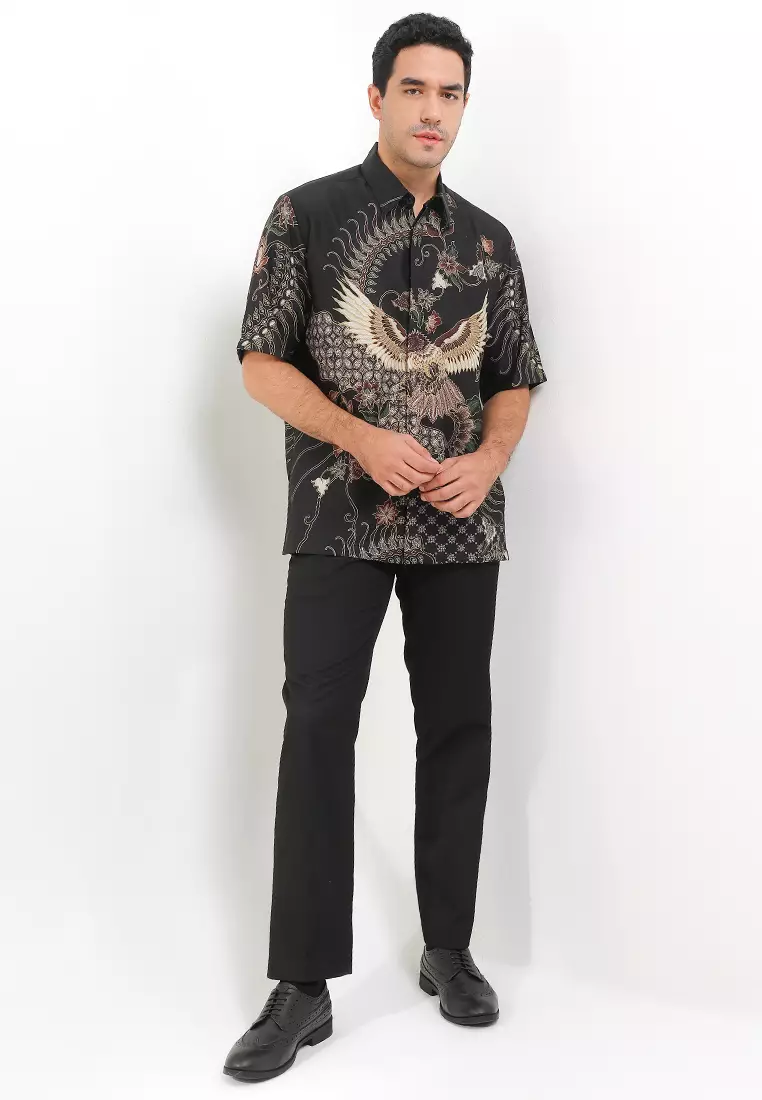 Hem Regular Fit Batik Garuda