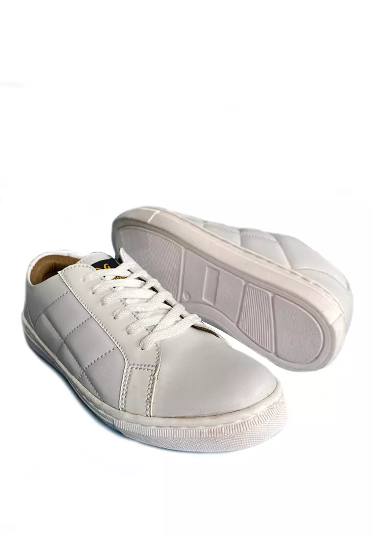 Country Boots Phantom White Sepatu Sneakers Pria