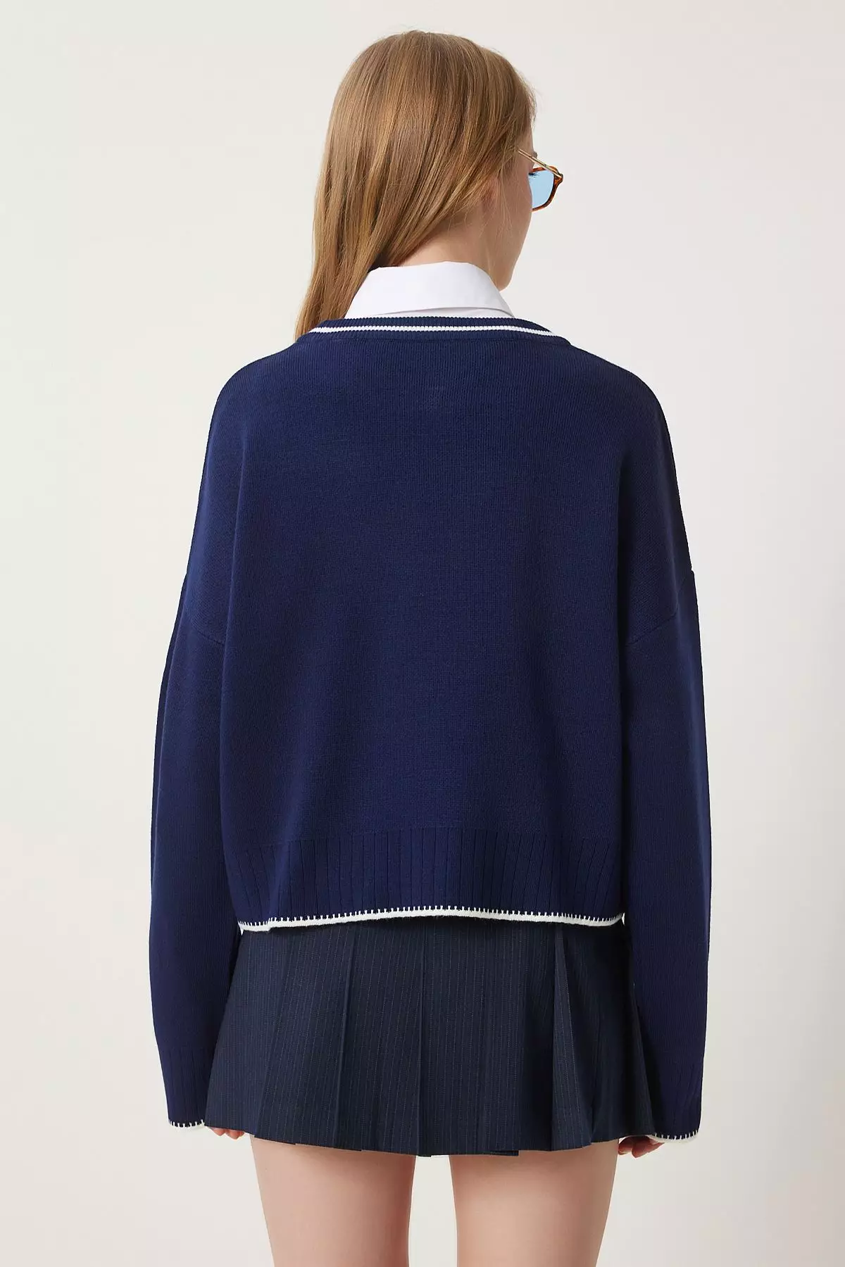 Contrast Trim Jumper