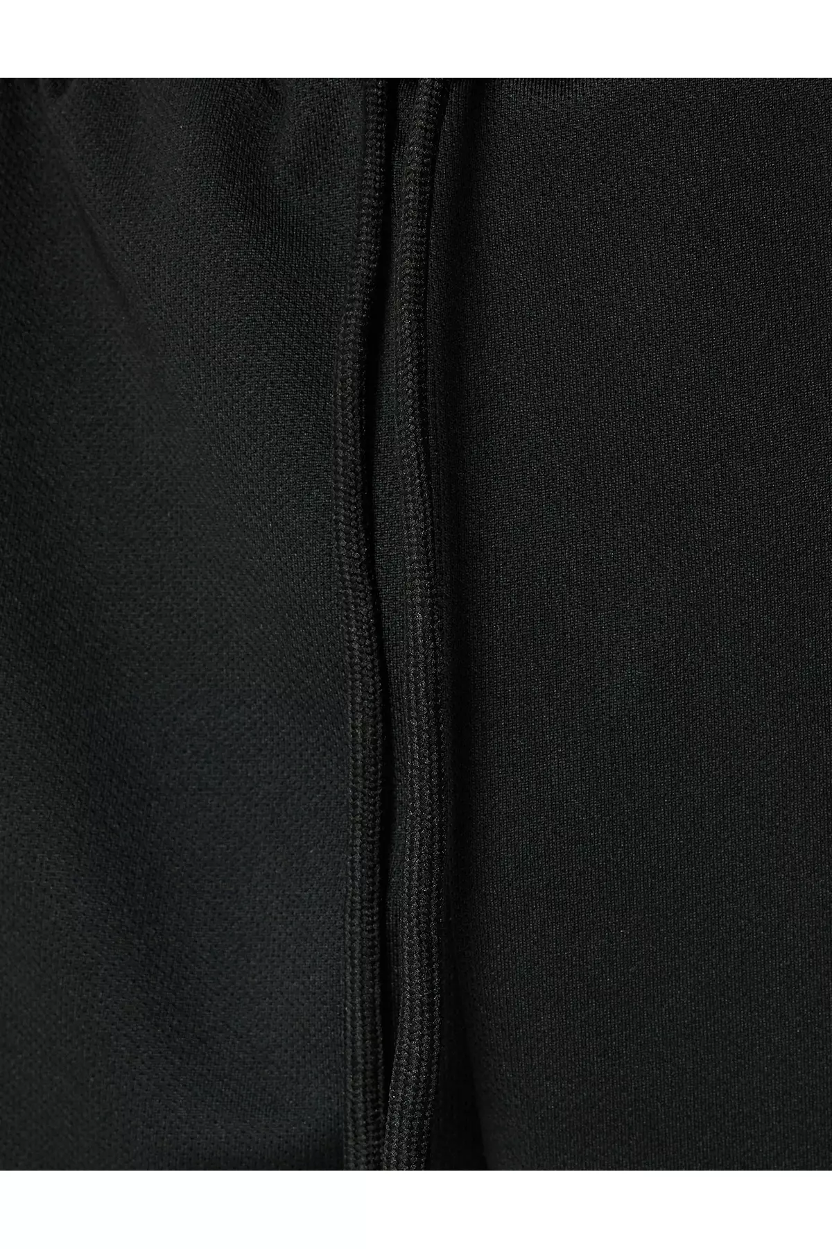 Slogan Printed Bermuda Sports Shorts With Pocket Detail And Lace-Up Waist