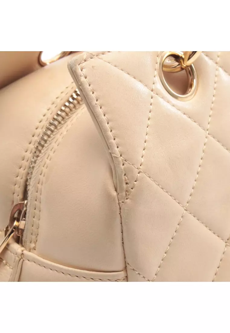 Pre-Loved Chanel matelasse chain shoulder bag lambskin beige gold hardware