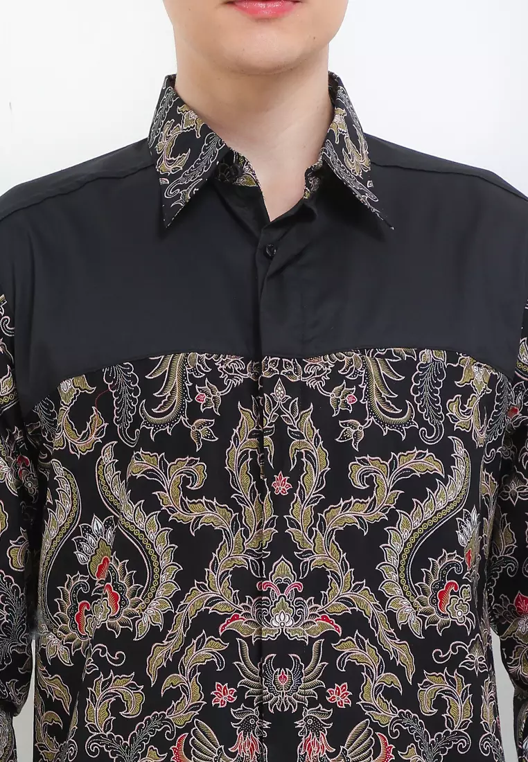 Kemeja Body Fit Batik Cokro Cemani