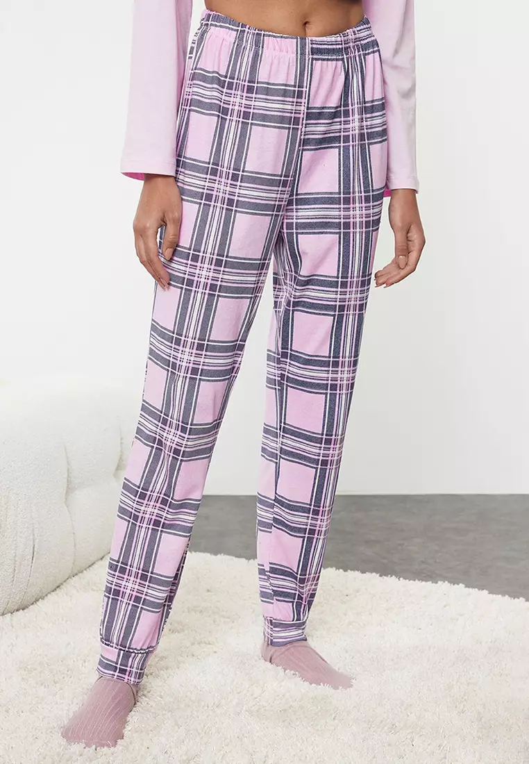 Pink-Multicolored 100% Cotton Winter Themed Plaid Knitted Pajama Set THMAW25PT00121