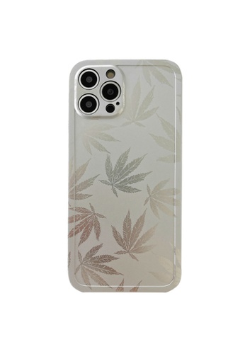 Kings Collection silver Silver Maple Leaf iPhone 12 Case (KCMCL2210) 23E57AC52C373FGS_1