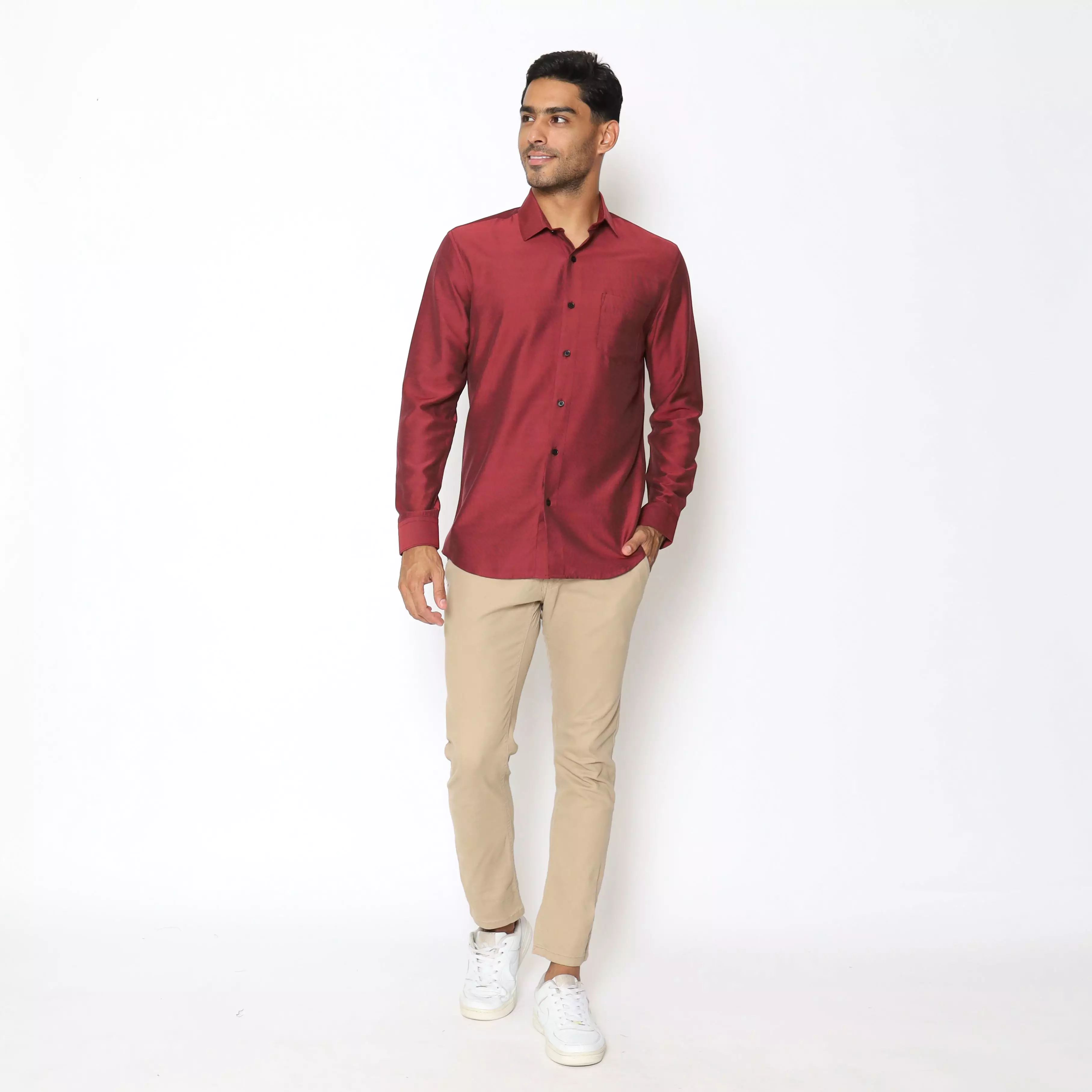 MAGINOT Kemeja Pria Basic Stripe Panjang MAROON