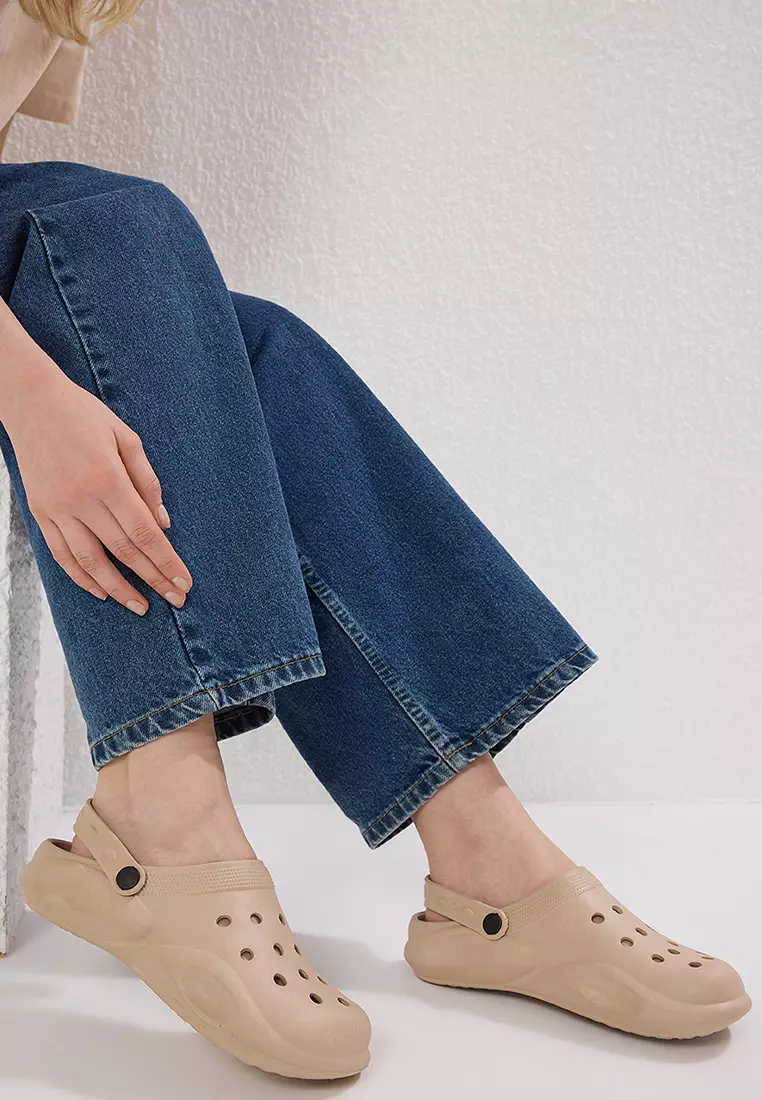 Beige Light Sole Eva Women's Flat Closed Front Sandals Slippers Takss25Sd00031