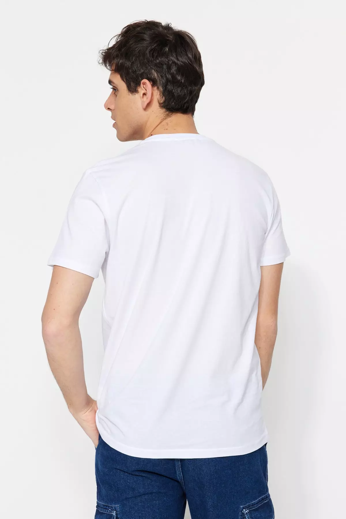 Regular/Normal Cut Crew Neck T-Shirt
